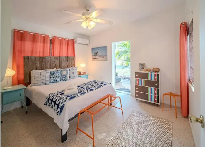 Beachside Bliss 1 Miles To The Beach With Heated Pool