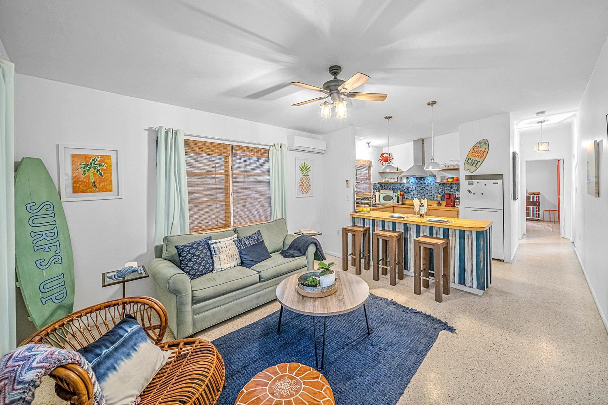 Beachside Bliss 1 Miles To The With Heated Pool Sarasota